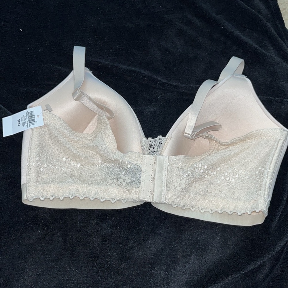 True by Rue21 Lace wireless push up bra - Picture 4 of 9
